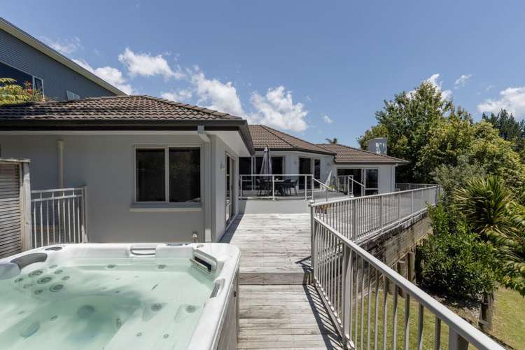 8 Waiorakei Way Welcome Bay_20
