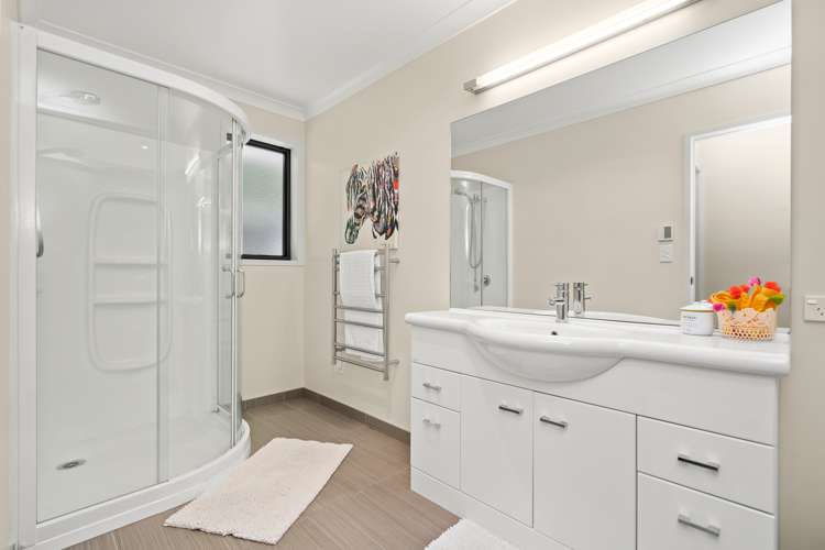 18 Mcainch Place Kamo_14