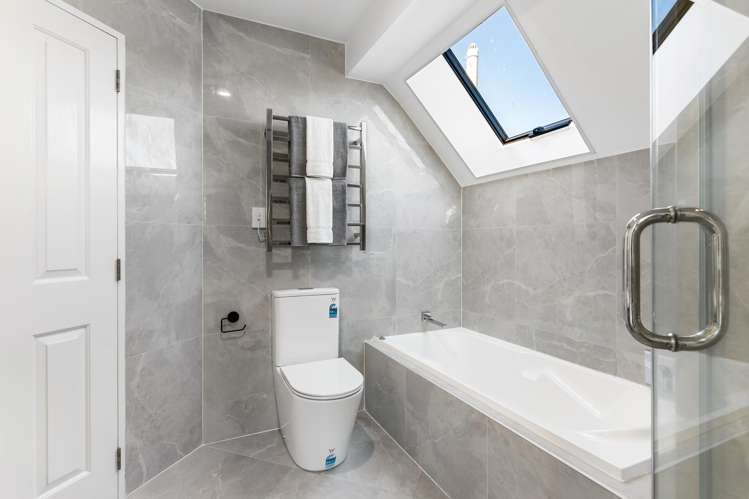 2/456 Point Chevalier Road Point Chevalier_10