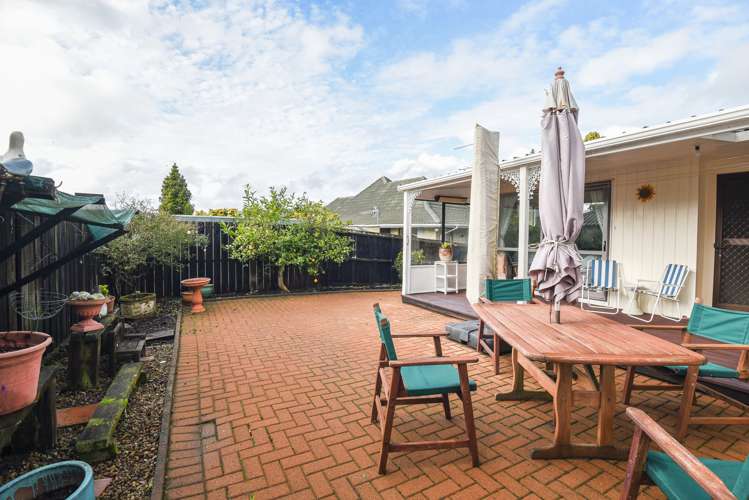 13 Gwendoline Street Glenholme_13