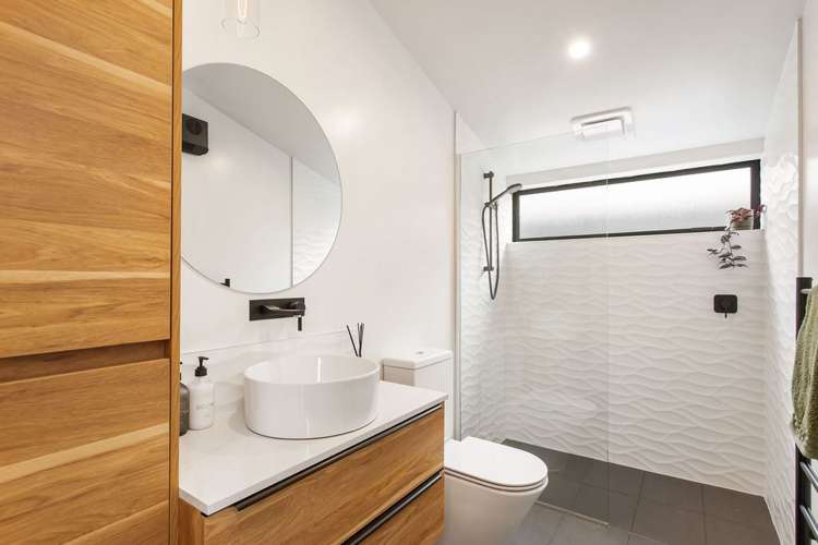 98 Osborne Street Waltham_15