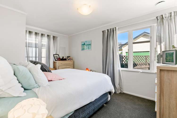 62 Main Road Wainuiomata_7