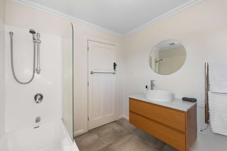 26 Baring Terrace Strandon_24