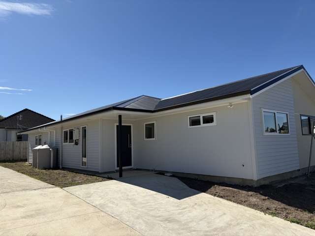 19 Clyde Crescent Roslyn_1