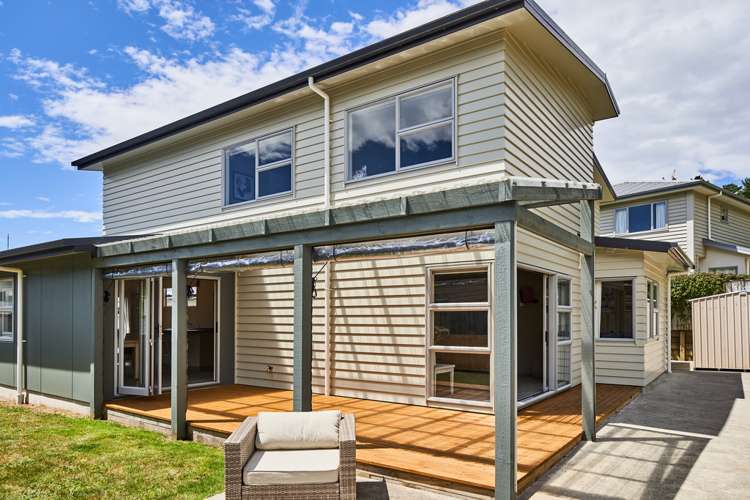 6 Sedgley Grove Churton Park_14