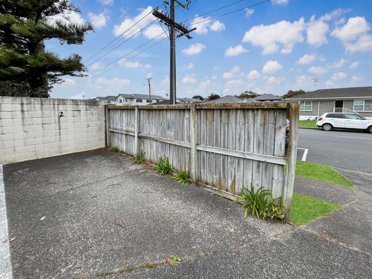  2/773 Beach Road Browns Bay_15