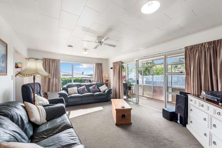 40a Churchill Avenue Richmond_5