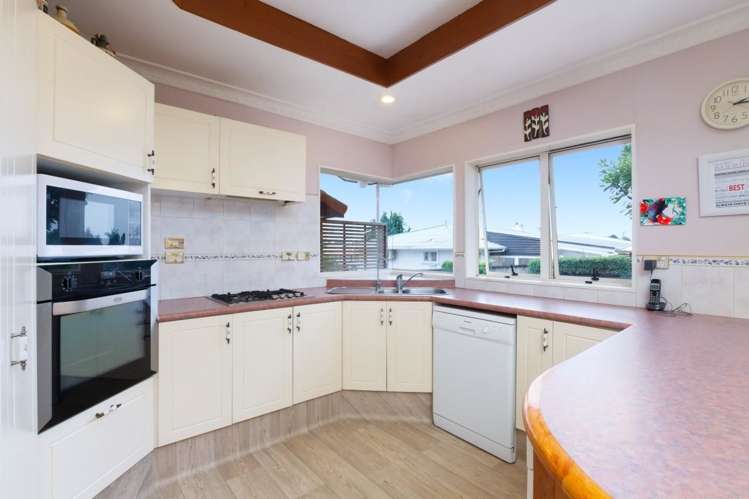 588a Fraser Street Greerton_5