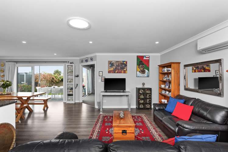 10 Pelorus Avenue Poraiti_7