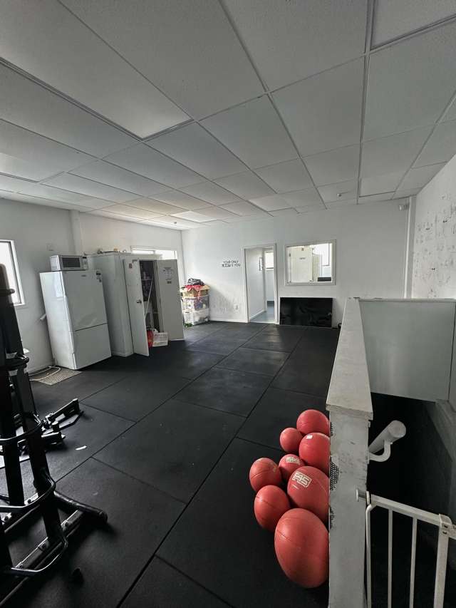 176 West Coast Road Glen Eden_1