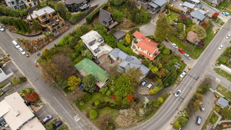 61 Hallenstein Street Queenstown_29