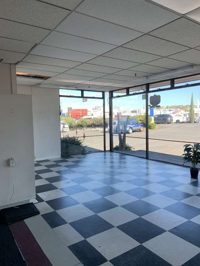 139 Wairau Road Wairau Valley, North Shore City_1