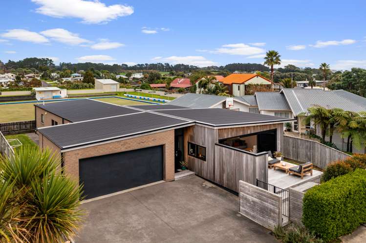 1156a South Road Oakura_1