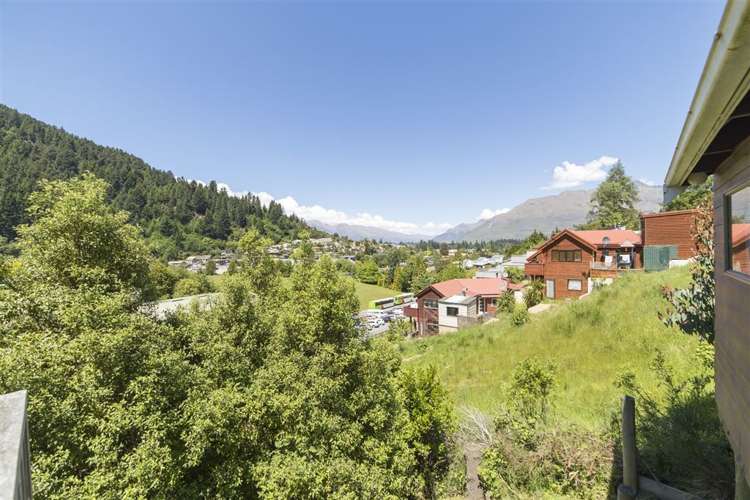 56 Huff Street Queenstown_15