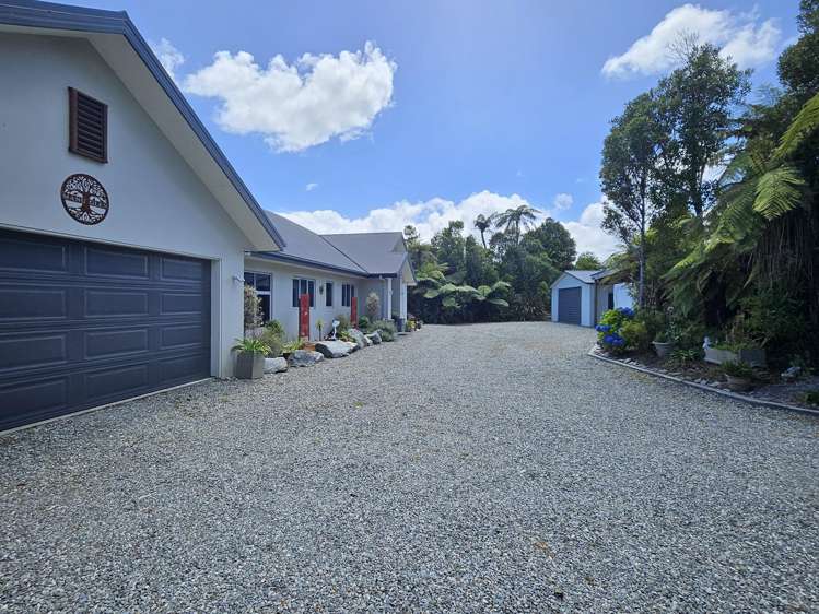 122B Rutherglen Road Paroa_27