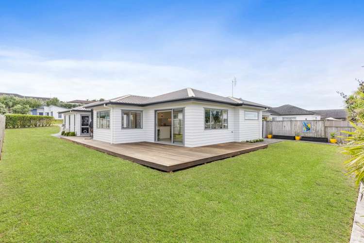 11 Flavell Drive Orewa_8