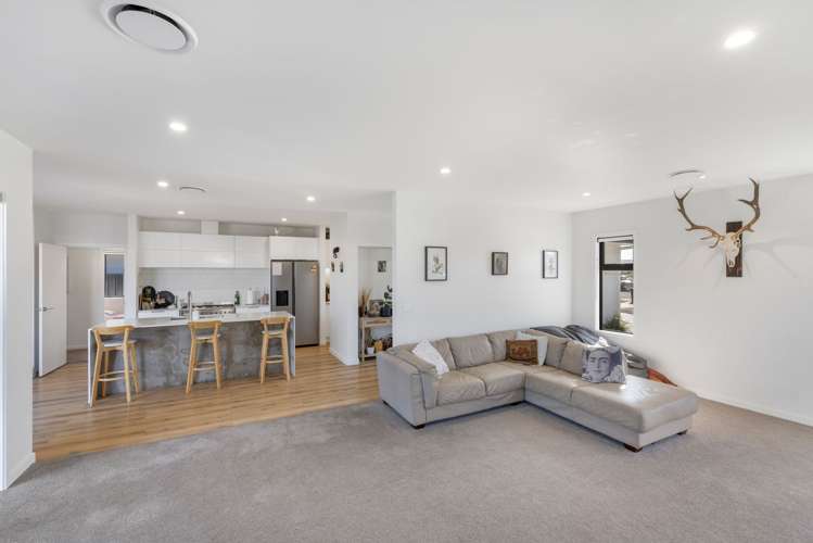 8 Whariki Crescent Flaxmere_8