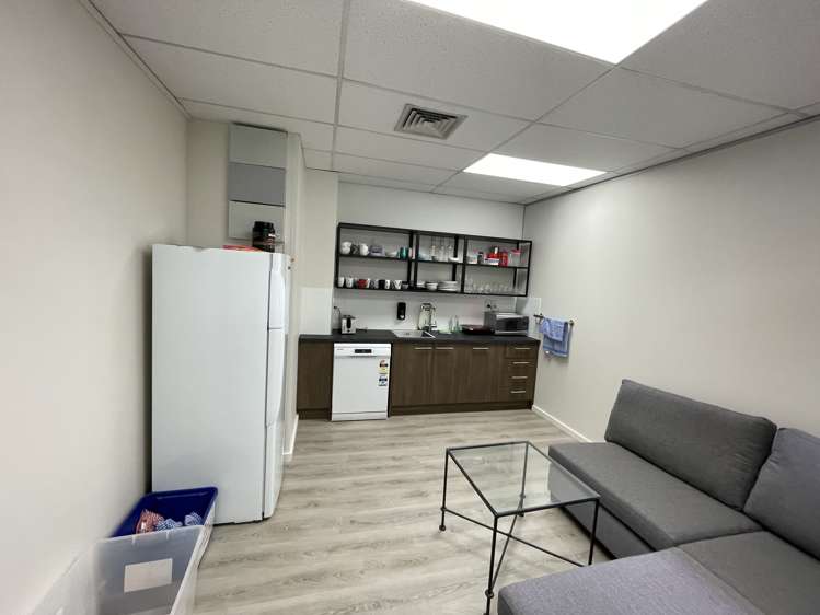 377 New North Road Kingsland_5