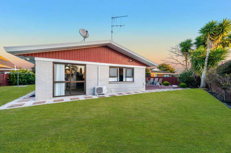 2/46 Willis Road_2