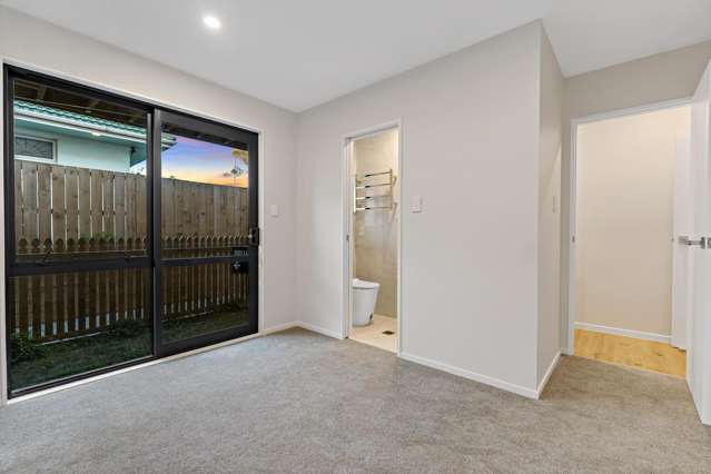 1,2,8/273 Mt Albert Road Sandringham_3