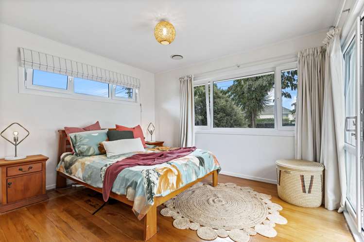 34 Neil Avenue Te Atatu Peninsula_12