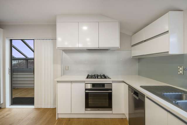 507 Richardson Road Mount Roskill_2