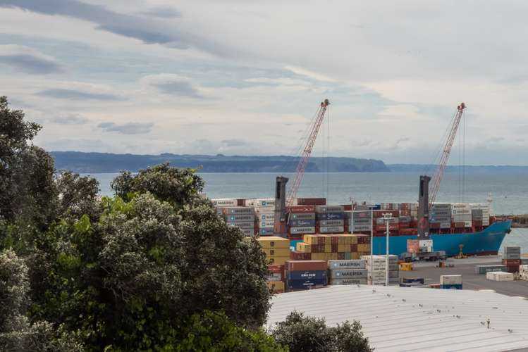 2 Karaka Road Bluff Hill_18