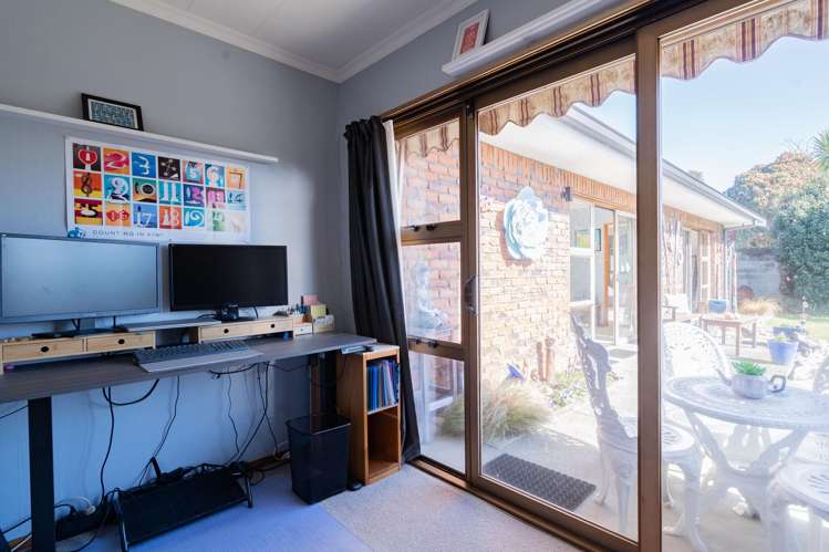 2 Batten Street Glenholme_19