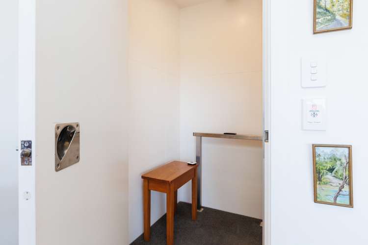 121 Cashmere Drive Fitzherbert_19