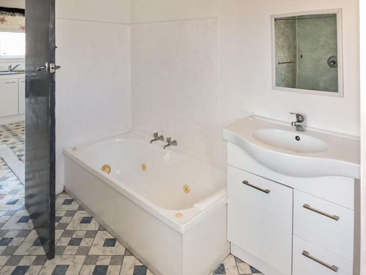 11 Thomas Place Foxton Beach_12