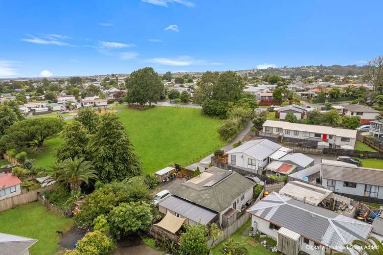 1/32 Starforth Place Henderson_19