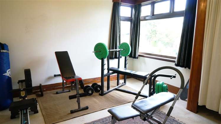 210 Bridge Street Eltham_13