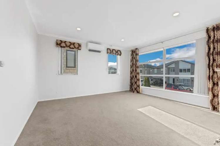 4 Bruckless Drive Flat Bush_8