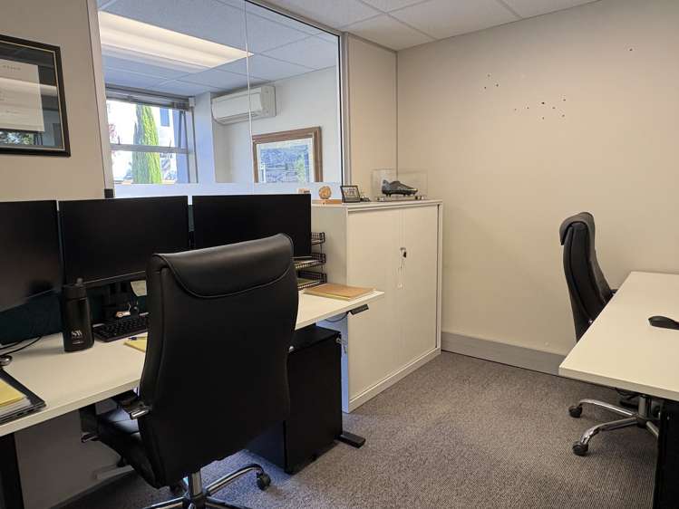 9/41 Sir William Pickering Drive Burnside_3