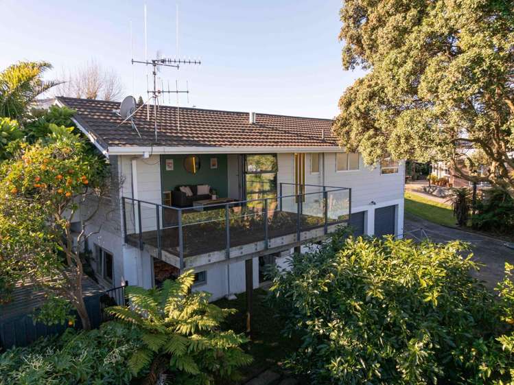 16 Sunny Bay Road Matua_21