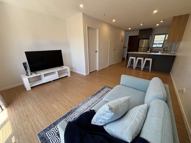 6/17 Rewarewa Road Te Atatu Peninsula_3