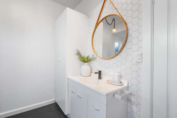 37 Arnold Street Sumner_17