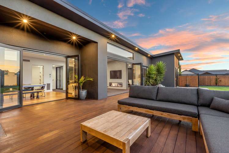 7 Veuve Drive Lincoln_27