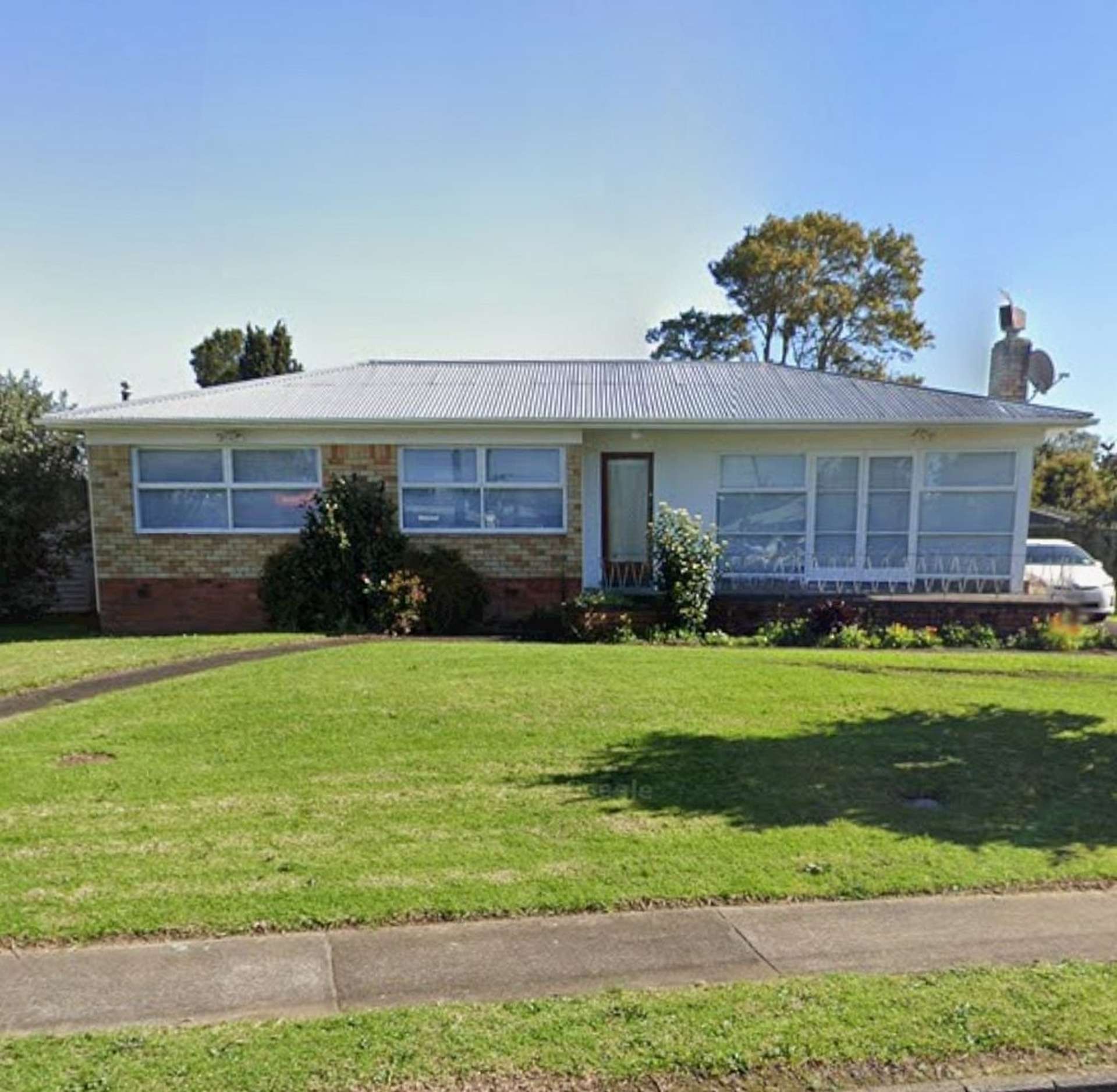 2 Pandora Place Pakuranga_0