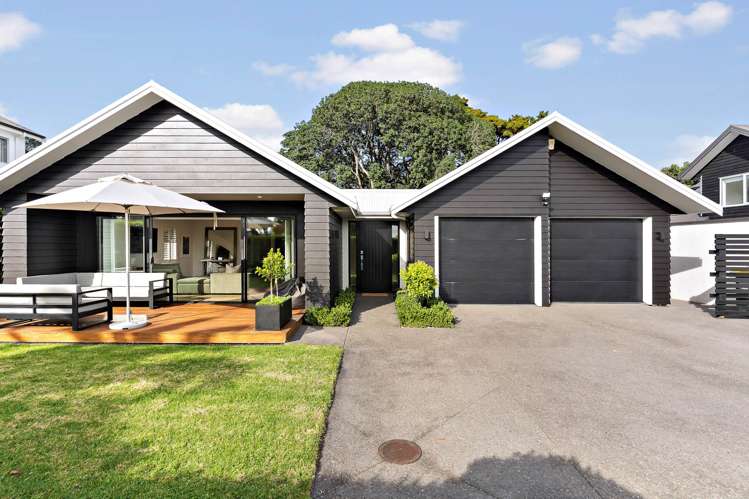 13 Ridge View Crescent Pukekohe_36