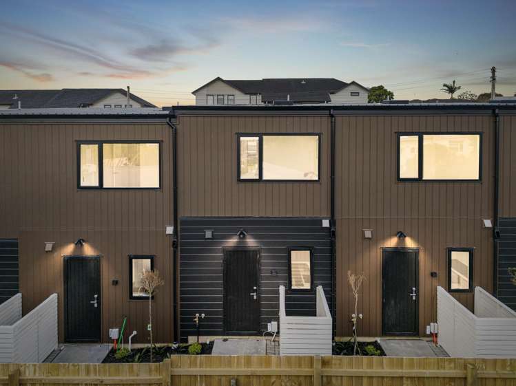 5/302 Blockhouse Bay Road_0