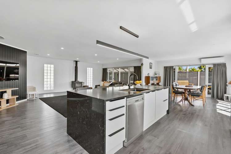 3 May Grove Lane Tamaterau_5