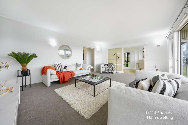 1&2/114 Eban Avenue Hillcrest_1