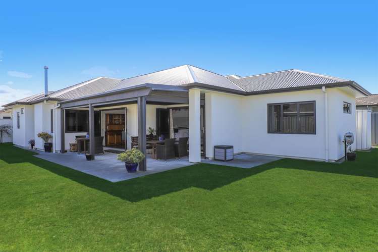 8 Waitaki Way Poraiti_14