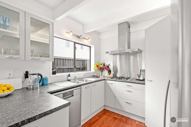 9 Colin Grove Lower Hutt_6