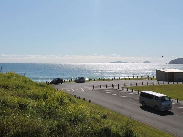 82 Ocean Beach Road Tairua_26