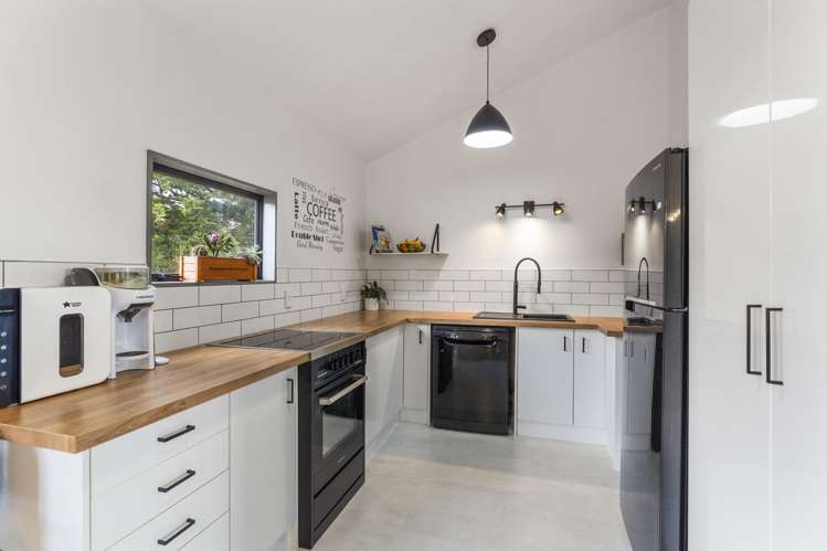 7 Vera Lane Paraparaumu_6