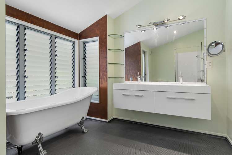 275 Waitaha Road Welcome Bay_14