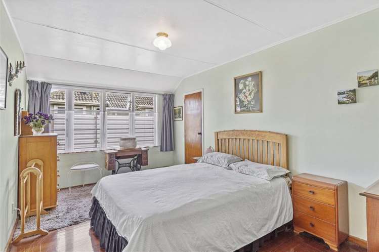 33 Denny Avenue Mount Roskill_8