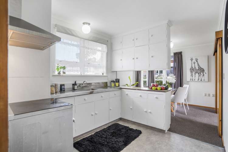 81 New Windsor Road New Windsor_6